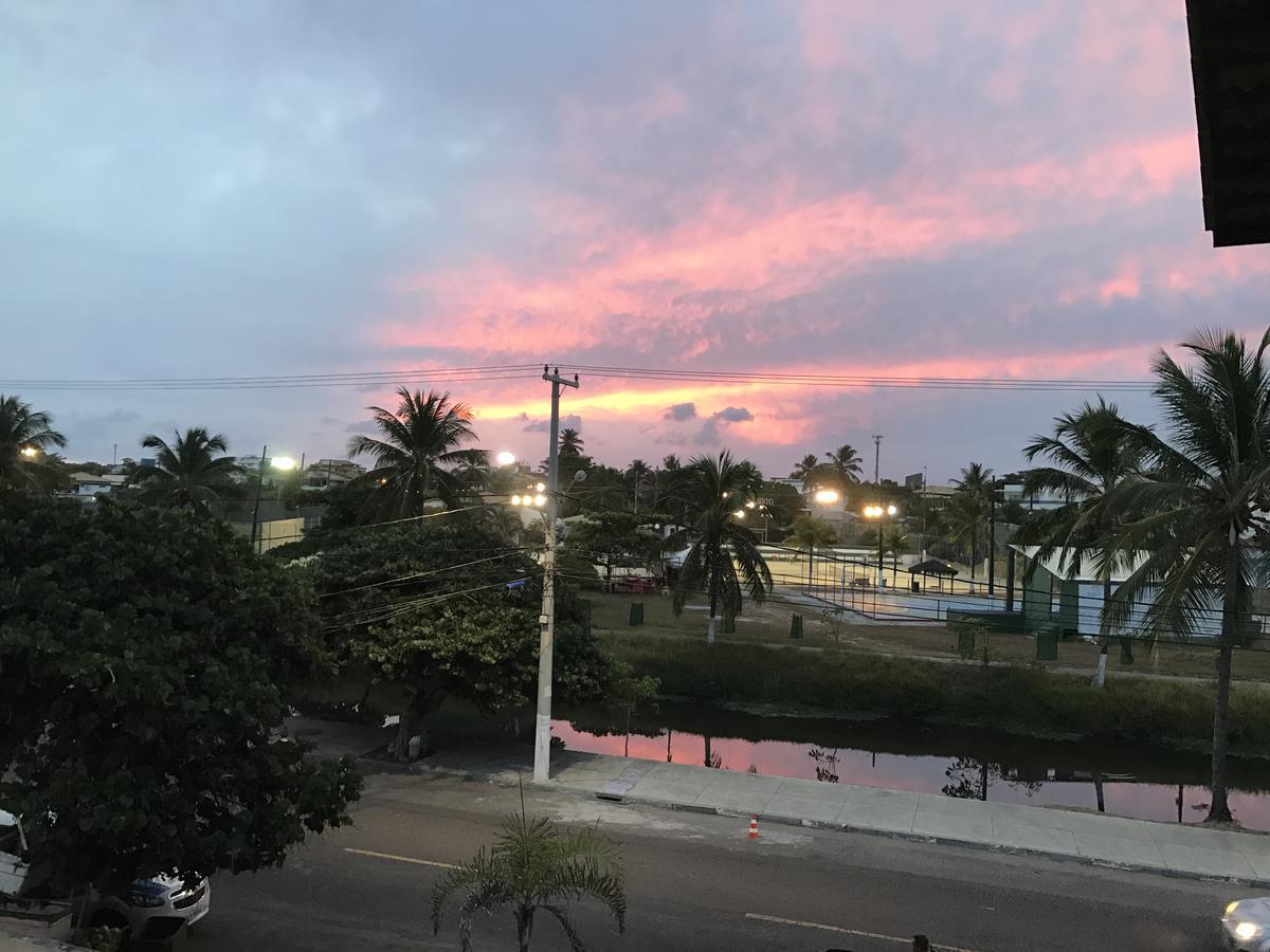 Apto Inteiro Em Vilas Do Atlantico, A 50M Da Praia Lauro de Freitas Bagian luar foto