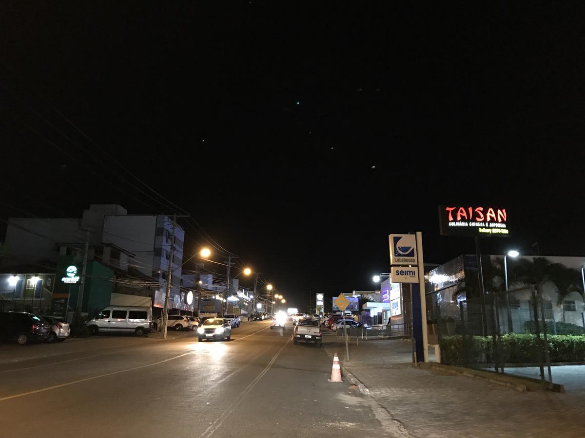 Apto Inteiro Em Vilas Do Atlantico, A 50M Da Praia Lauro de Freitas Bagian luar foto